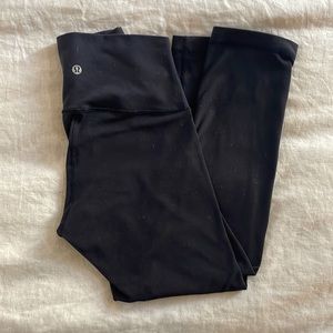 Cropped black lululemon leggings